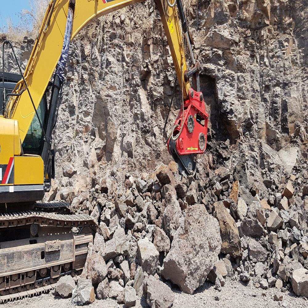 VIBRATORY RIPPER