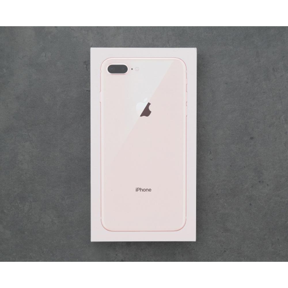 iPhone 8 Plus