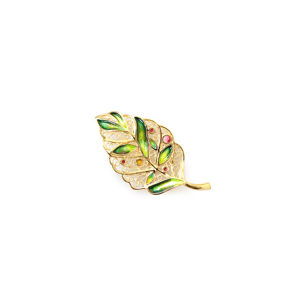 Blooming silver brooch