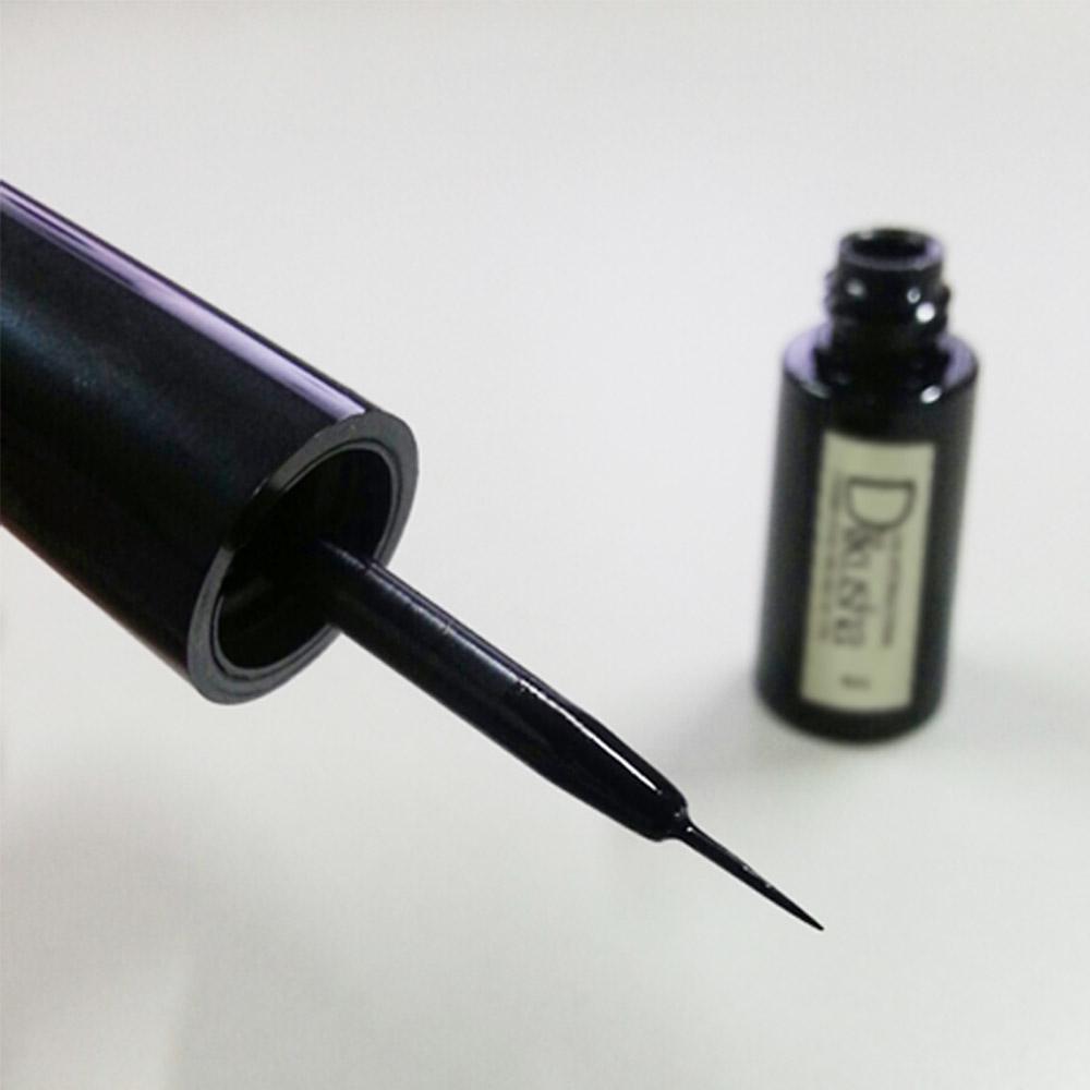 dilkusha eyeliner
