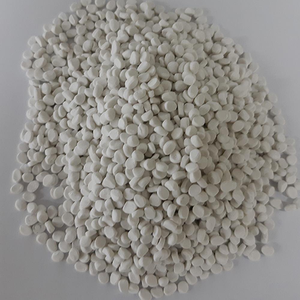 WHITE MASTER BATCH