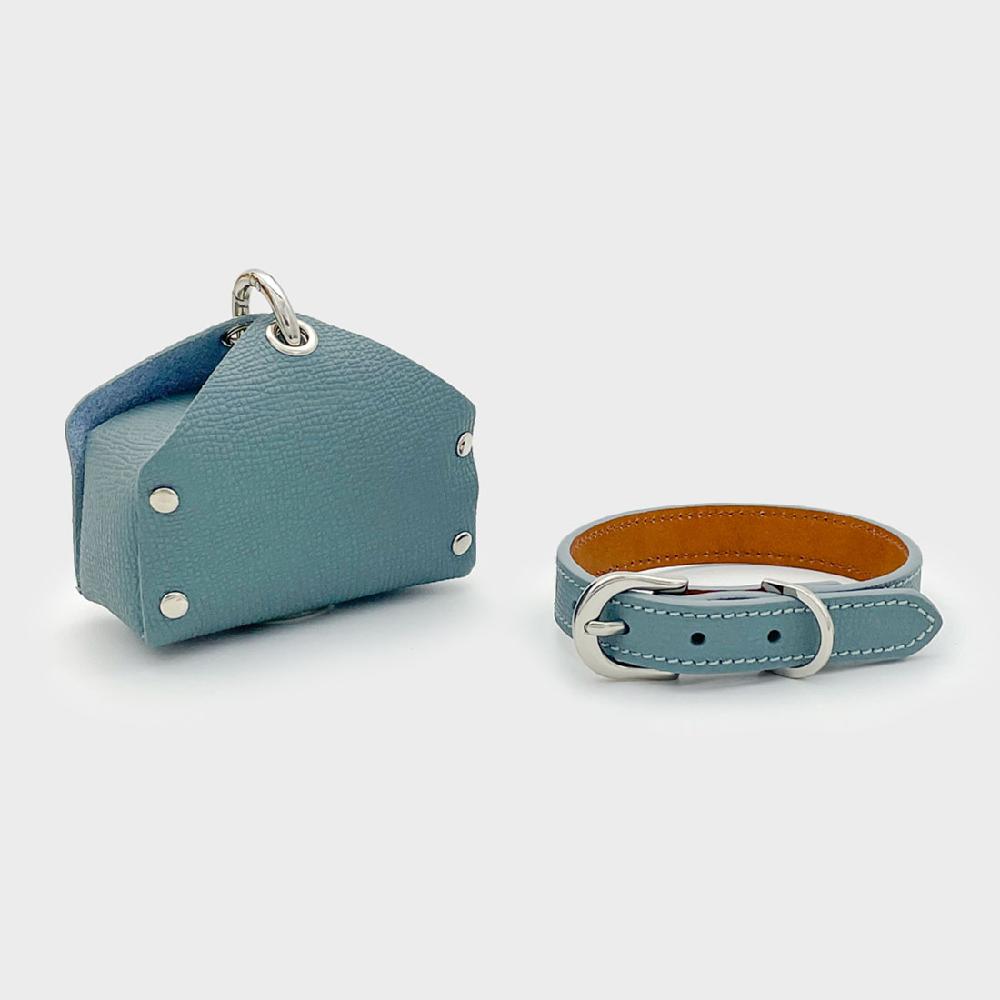 Pet poopbag holder