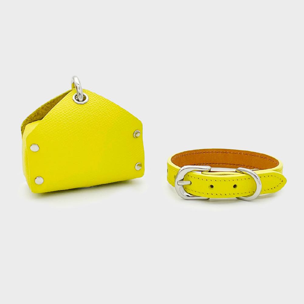 Pet poopbag holder