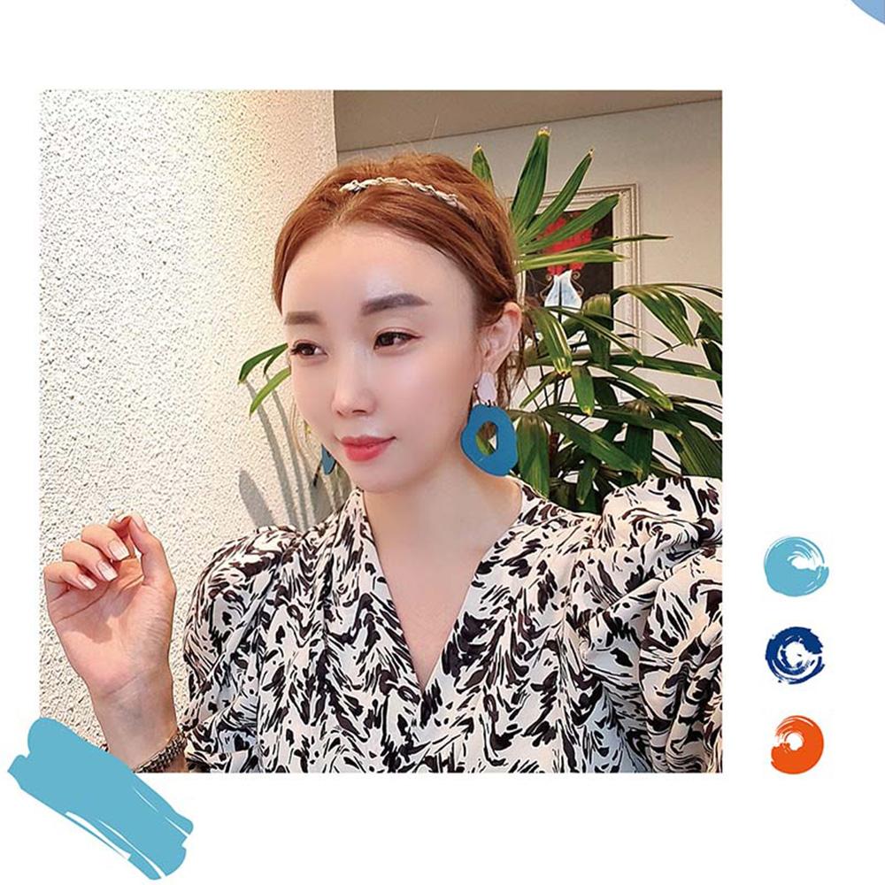 Peanut earrings