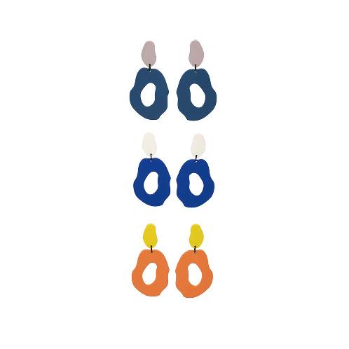 Peanut earrings | material, brass, cubic, zirconia, epoxy resin, Silver, earrings, necklaces, rings, accessories