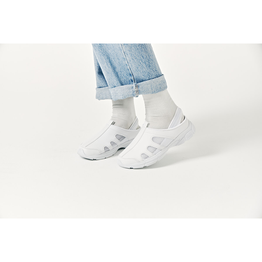 Signature sandals